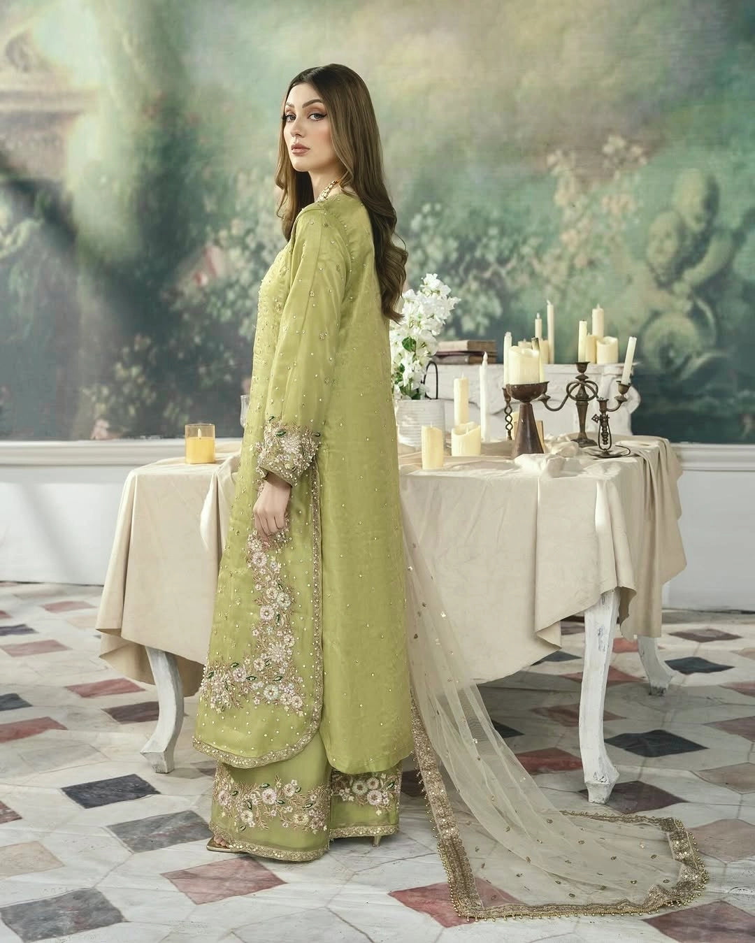 PAKISTANI READYMADE SUITS ONLINE WHOLESALE RATE AT GEELAN FASHION SURAT