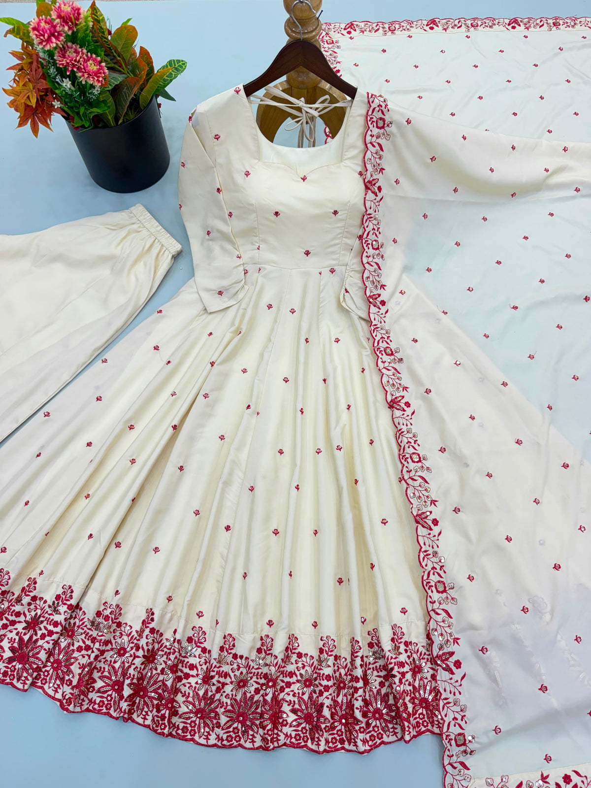 NEW DESIGNER COLLECTION IN DIMOND SILK WITH EMBROIDERY WORK GOWN AND DUPATTA SET FULLY STITCHED READY TO WEAR WHOLESALE GEELAN FASHION SURAT