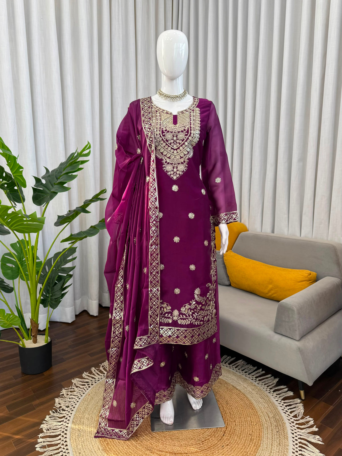 STEP INTO EFFORTLESS CHARM WITH OUR EXCLUSIVE 3-PIECE SET – CRAFTED FOR COMFORT, STITCHED WITH GRACE. WHOLESALE GEELAN FASHION SURAT