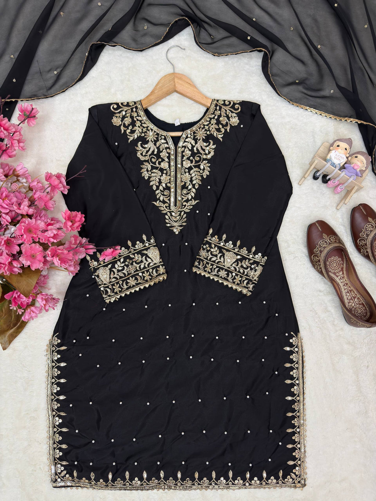 ENHANCE THE BEAUTY OF YOUR WARDROBE WITH THIS NEWLY LAUNCHED KURTI & PLAZO SET WHOLESALE GEELAN FASHION SURAT