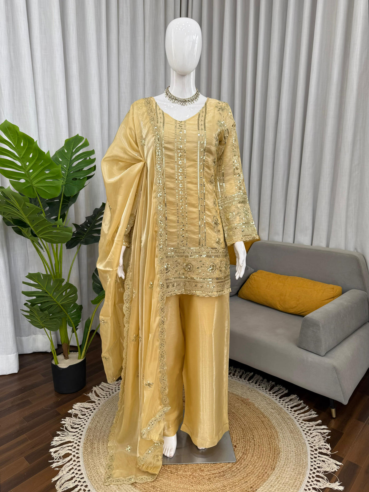 DESIGNER PALZOO SET β ELEGANT ETHNIC WEAR β¨ π CRAFTED IN CLASSY TONES WITH PREMIUM FABRIC & DETAILING WHOLESALE GEELAN FASHION SURAT