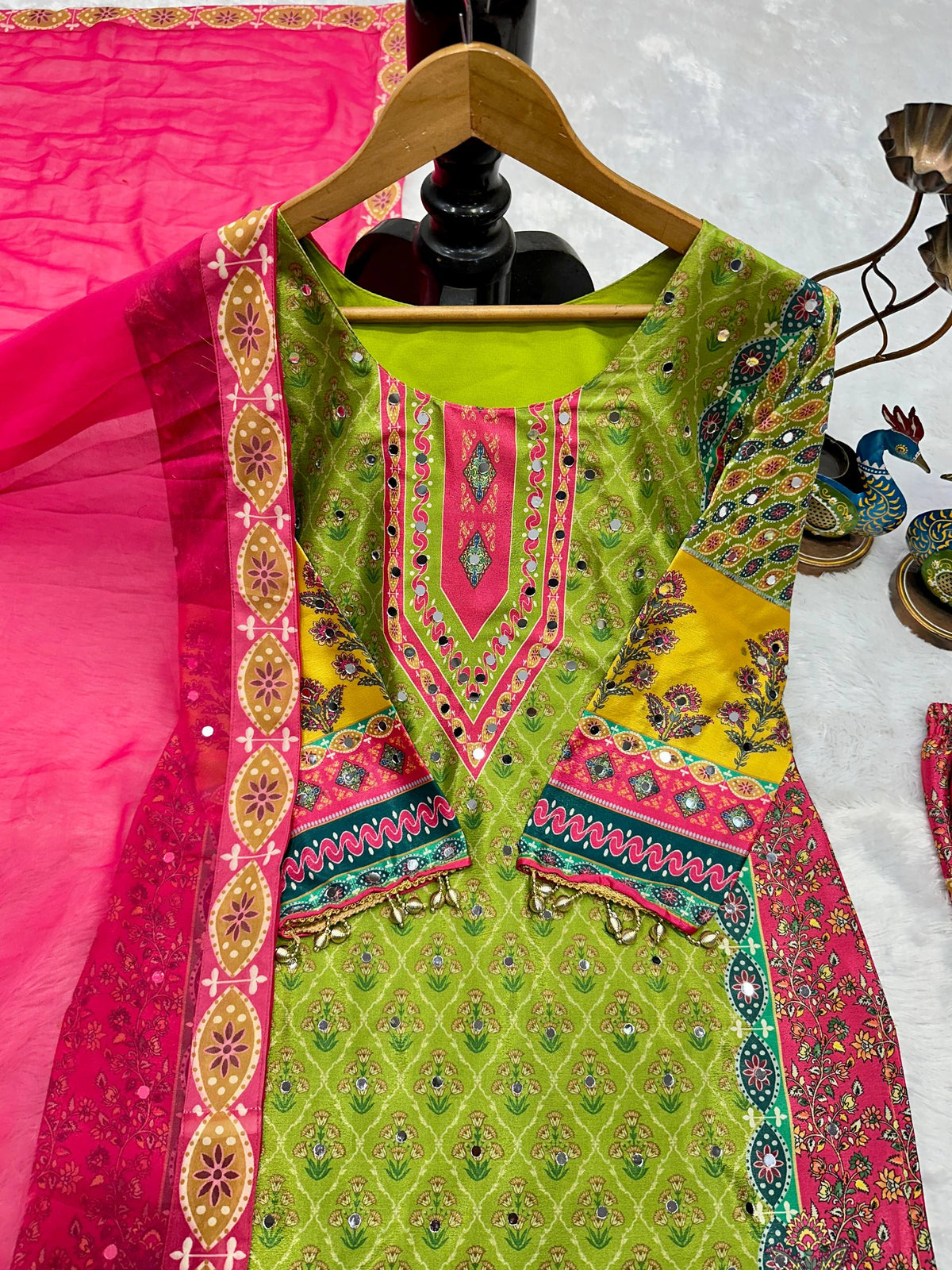 NEW ĐĚSIGNER PARTY WEAR TOP ANDPLAZZO. WITH FANCY DUPPATA WITH  EMBROIDERY WORK WHOLESALE GEELAN FASHION SURAT