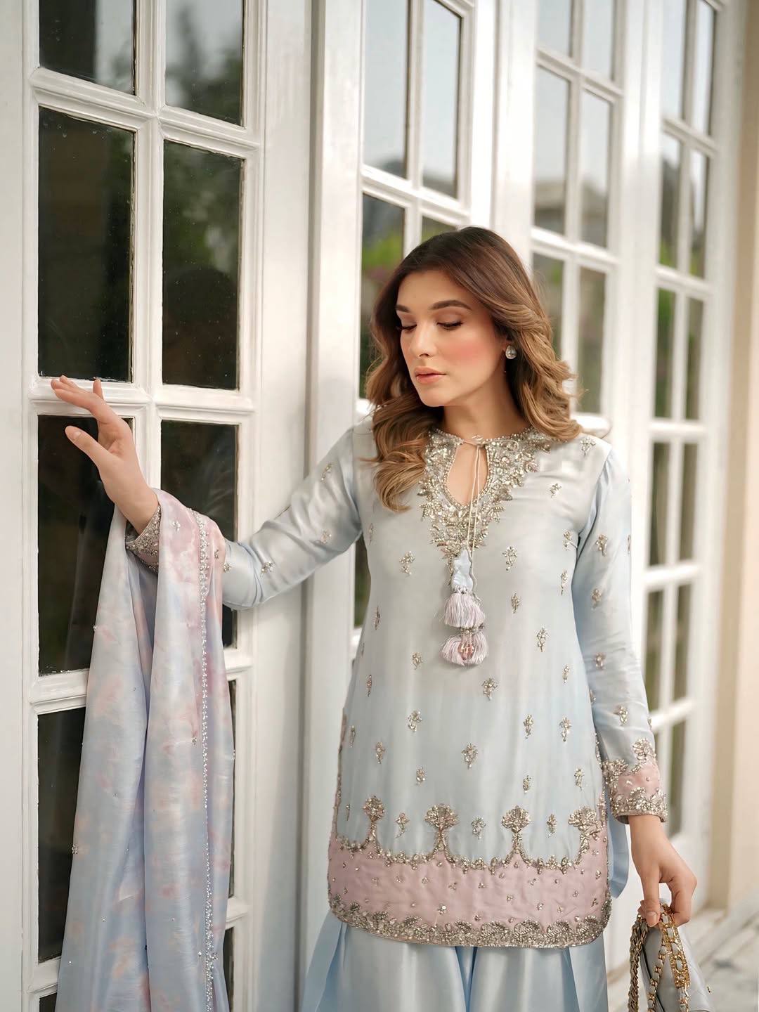 ĐĚSIGNER PARTY WEAR LOOK PUR JAPAN SATIN TOP & FARSHI PALAZZO WITH DUPATTA SET WHOLESALE GEELAN FASHION SURAT
