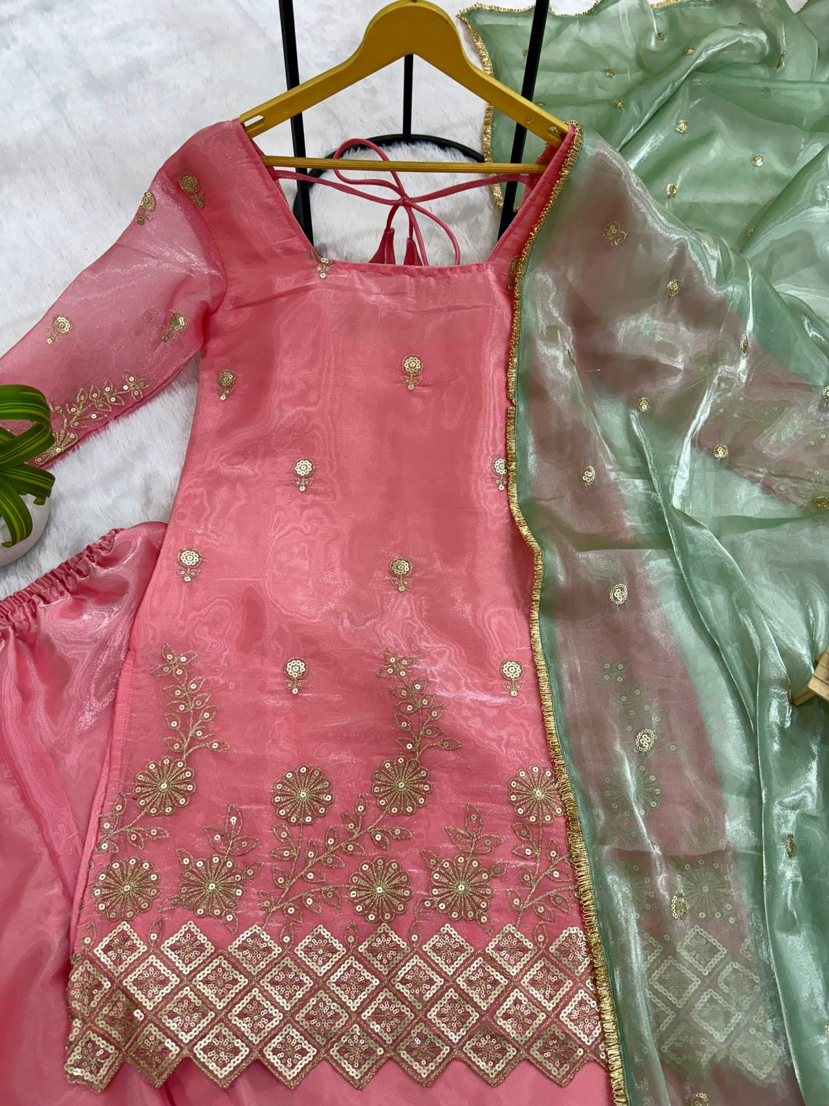 3 PIECES KURTI, PLAZZO & DUPATTA WITH EMBROIDERY WORK WHOLESALE GEELAN FASHION SURAT