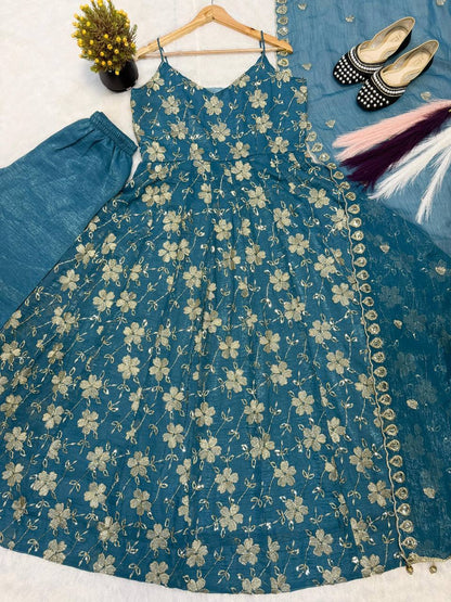 ĐĚSIGNER ANARKALI SUIT IN NEW FANCY STYLE WHOLESALE GEELAN FASHION SURAT