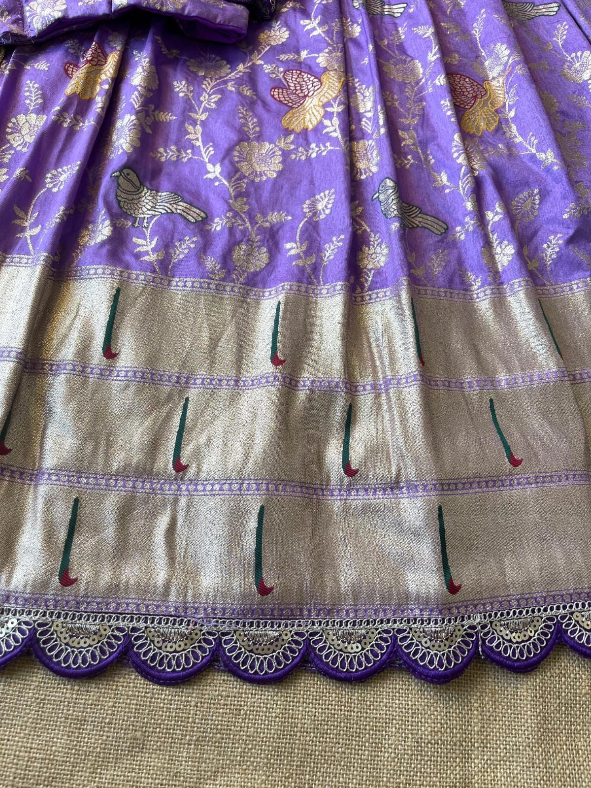 EVERGREEN MUNIYA PAITHANI LEHENGHA