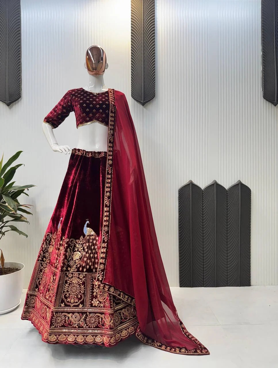 VELVET LEHNGA CHOLI