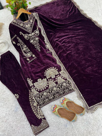 VELVET PARTY WEAR BRIDAL COLLECTION GEELAN FASHION SURAT