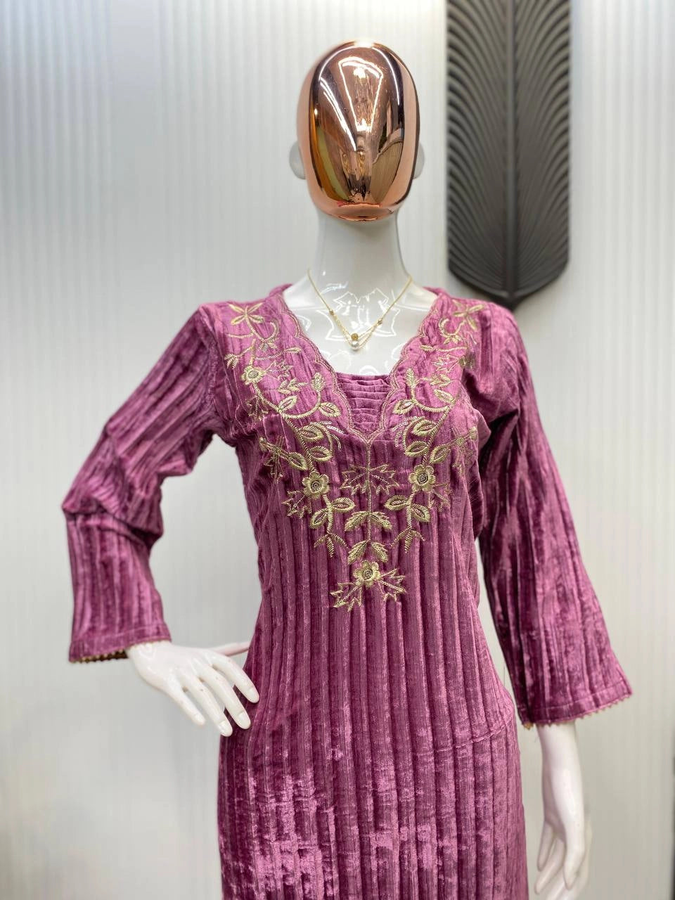 BLOOMING WINTER VELVET COLLECTION