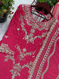 PAKISTANI SUITS WHOLESALE RATE AT GEELAN FASHION SURAT