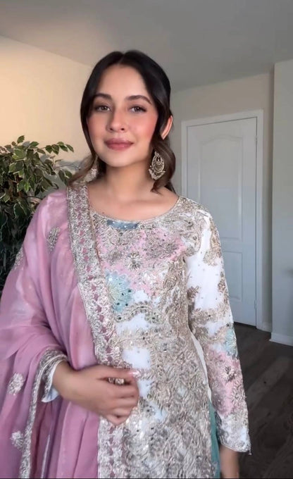 PAKISTANI WEDDING DRESSES ONLINE WHOLESALE RATE AT GEELAN FASHION SURAT