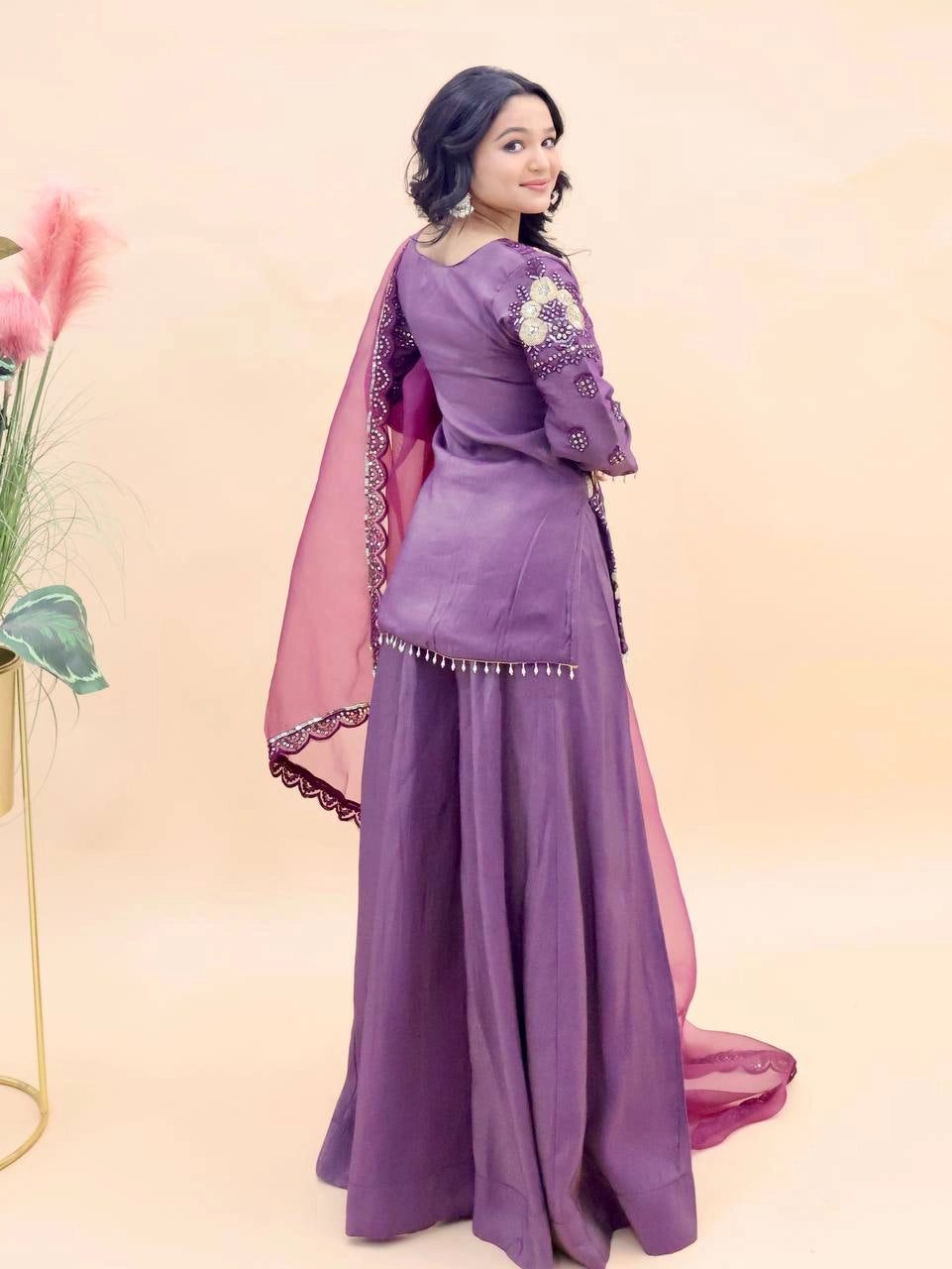 PAKISTANI READYMADE DRESSES UK/USA/INDIA