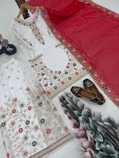 PAKISTANI DESIGNER SUITS WHOLESALE RATE AT GEELAN FASHION SURAT