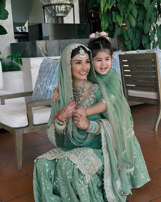 PAKISTANI SALWAR KAMEEZ WHOLESALE RATE AT GEELAN FASHION SURAT