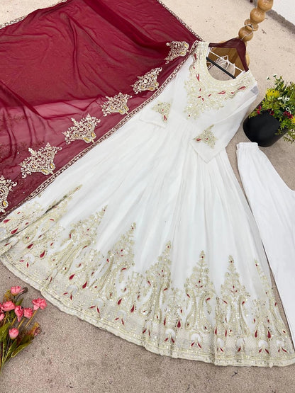 PARTY WEAR PAKISTANI SUITS