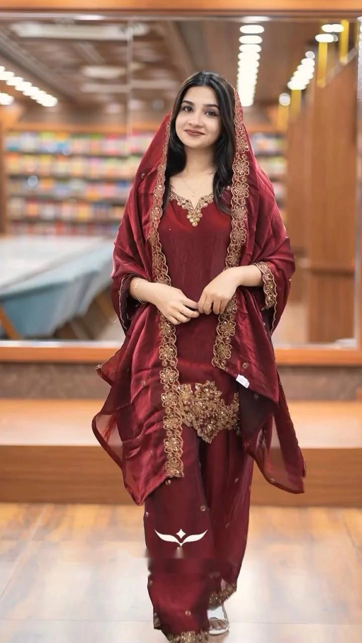 PAKISTANI DESIGNER SUITS WHOLESALE DEALER SURAT GEELAN FASHION