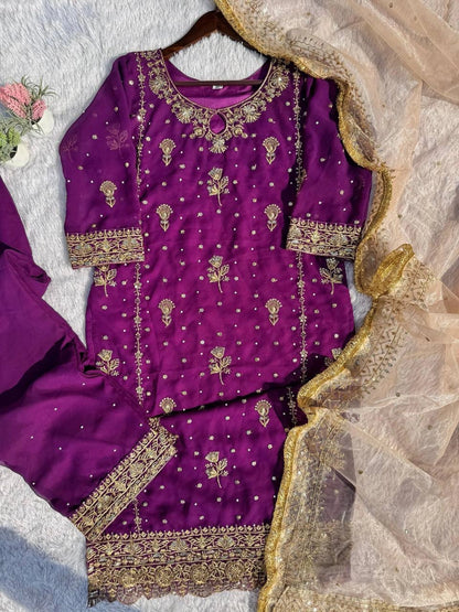 PAKISTANI DESIGNER SUITS WHOLESALE