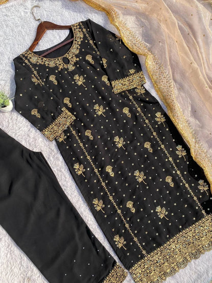 PAKISTANI DESIGNER SUITS WHOLESALE