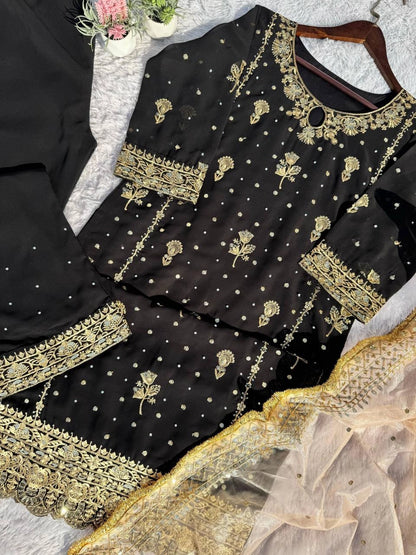PAKISTANI DESIGNER SUITS WHOLESALE