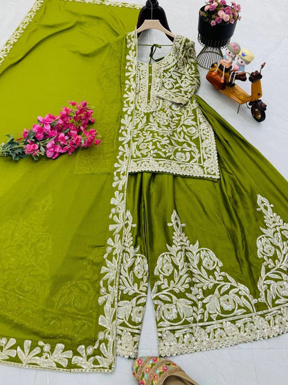 LUXURY BRIDAL & PARTY WEAR EMBROIDERED LEHENGA SET – DESIGNER HEAVY WORK FOR WEDDING & FESTIVE SEASON"