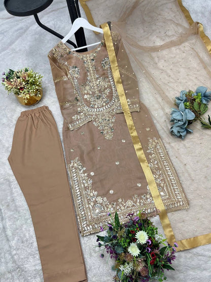 NEW PAKISTANI DESIGNER SUIT COLLECTION IN JIMMY CHOO SILK TOP-PENT AND DUPATTA DUPATTA SET FULLY STITCHED READY TO WEAR WHOLESALE RATE AT GEELAN FASHION SURAT