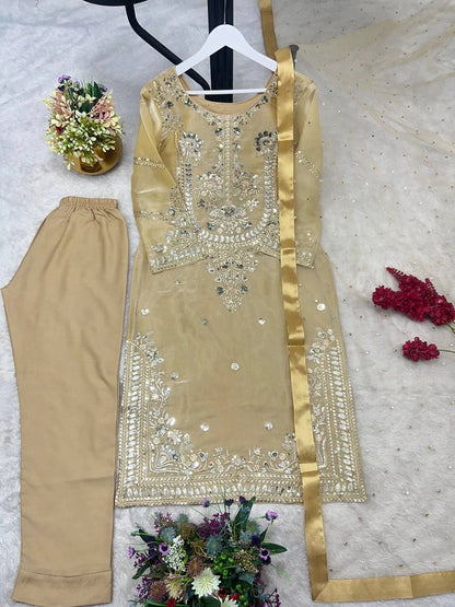 NEW PAKISTANI DESIGNER SUIT COLLECTION IN JIMMY CHOO SILK TOP-PENT AND DUPATTA DUPATTA SET FULLY STITCHED READY TO WEAR WHOLESALE RATE AT GEELAN FASHION SURAT