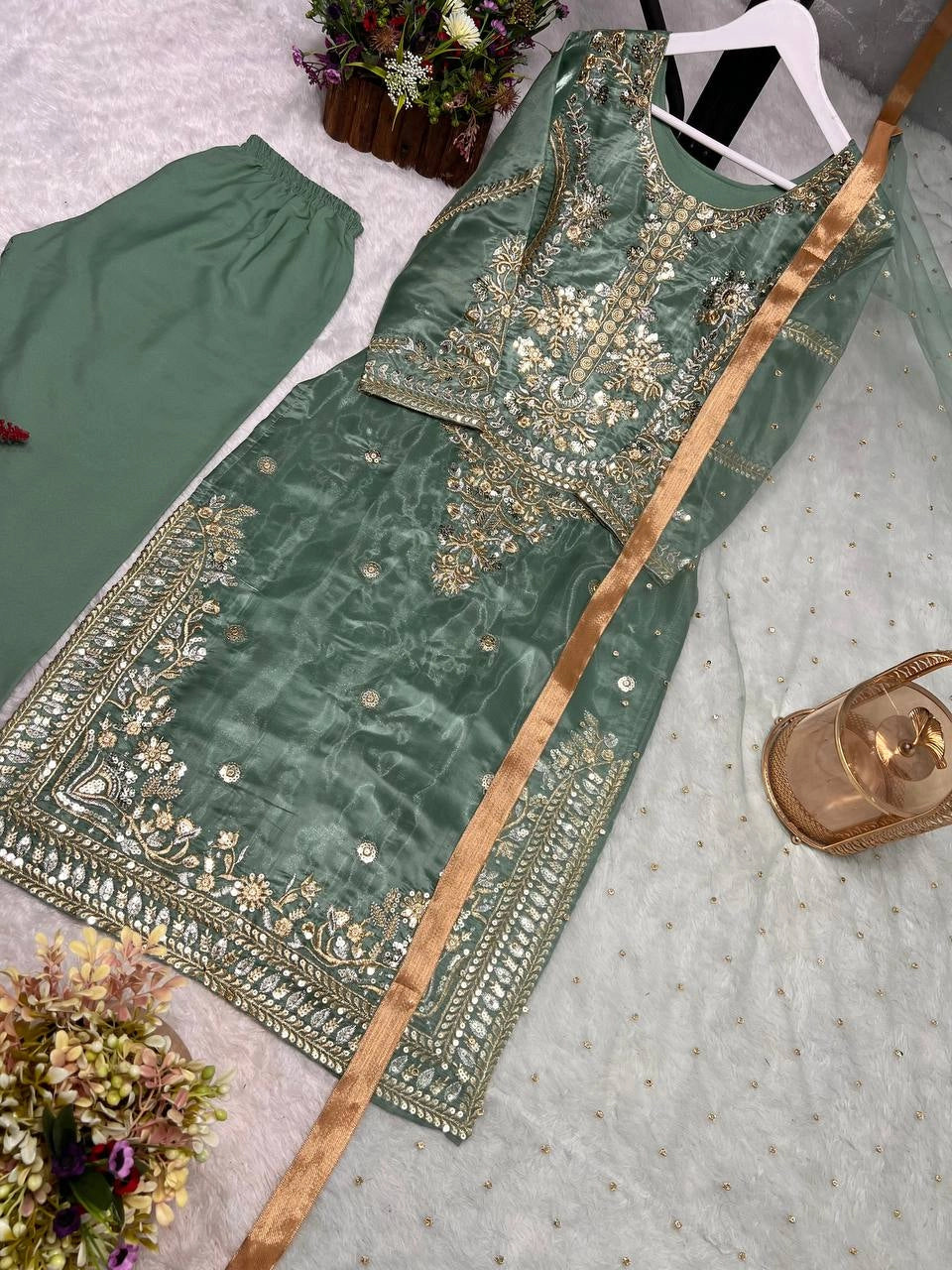 NEW PAKISTANI DESIGNER SUIT COLLECTION IN JIMMY CHOO SILK TOP-PENT AND DUPATTA DUPATTA SET FULLY STITCHED READY TO WEAR WHOLESALE RATE AT GEELAN FASHION SURAT