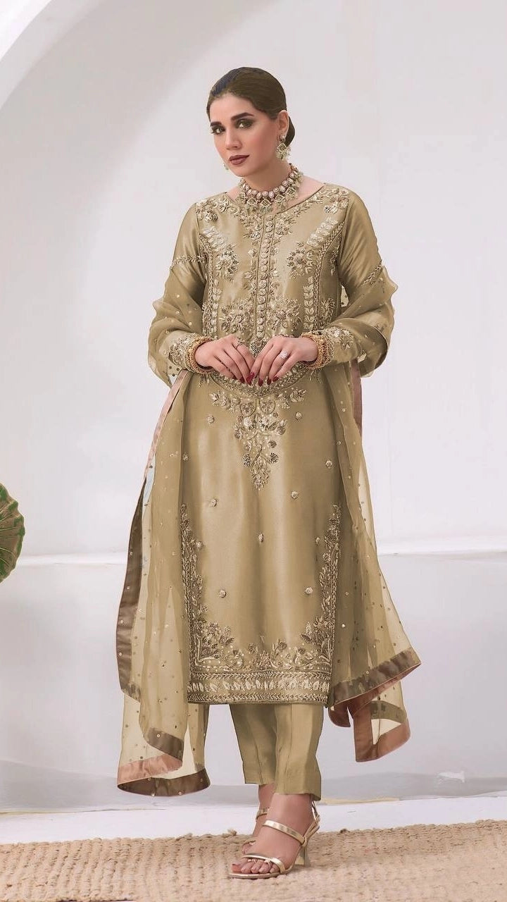 NEW PAKISTANI DESIGNER SUIT COLLECTION IN JIMMY CHOO SILK TOP-PENT AND DUPATTA DUPATTA SET FULLY STITCHED READY TO WEAR WHOLESALE RATE AT GEELAN FASHION SURAT