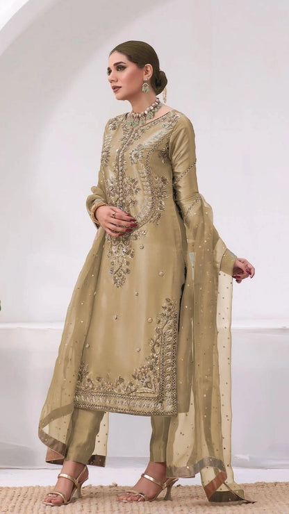 NEW PAKISTANI DESIGNER SUIT COLLECTION IN JIMMY CHOO SILK TOP-PENT AND DUPATTA DUPATTA SET FULLY STITCHED READY TO WEAR WHOLESALE RATE AT GEELAN FASHION SURAT
