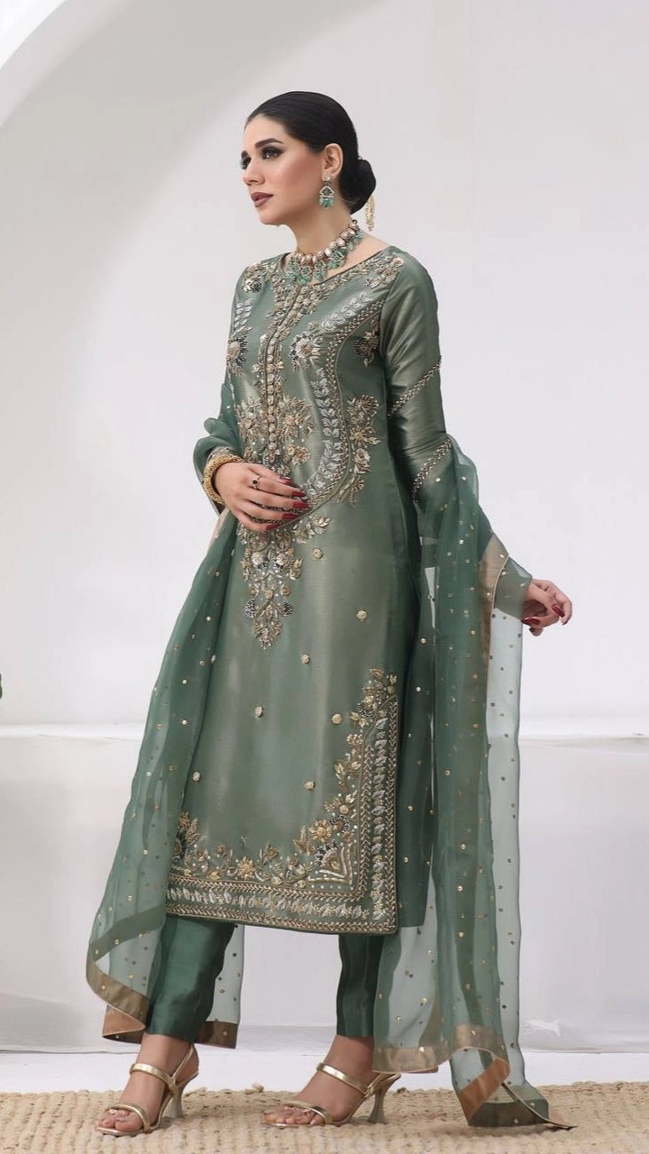 NEW PAKISTANI DESIGNER SUIT COLLECTION IN JIMMY CHOO SILK TOP-PENT AND DUPATTA DUPATTA SET FULLY STITCHED READY TO WEAR WHOLESALE RATE AT GEELAN FASHION SURAT