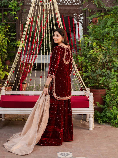 LUXURY MAROON VELVET EMBROIDERED PAKISTANI SUIT – BRIDAL AND FESTIVE WEAR | DESIGNER VELVET SALWAR KAMEEZ WITH GOLDEN Handwork AND Dupatta
