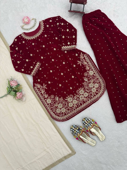 LUXURY MAROON VELVET EMBROIDERED PAKISTANI SUIT – BRIDAL AND FESTIVE WEAR | DESIGNER VELVET SALWAR KAMEEZ WITH GOLDEN Handwork AND Dupatta
