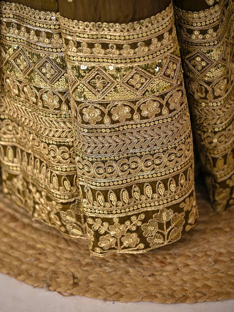 PREMIUM OLIVE GREEN HEAVY EMBROIDERED ANARKALI SUIT SET WITH DUPATTA | WHOLESALE RATE AT GEELAN FASHION SURAT