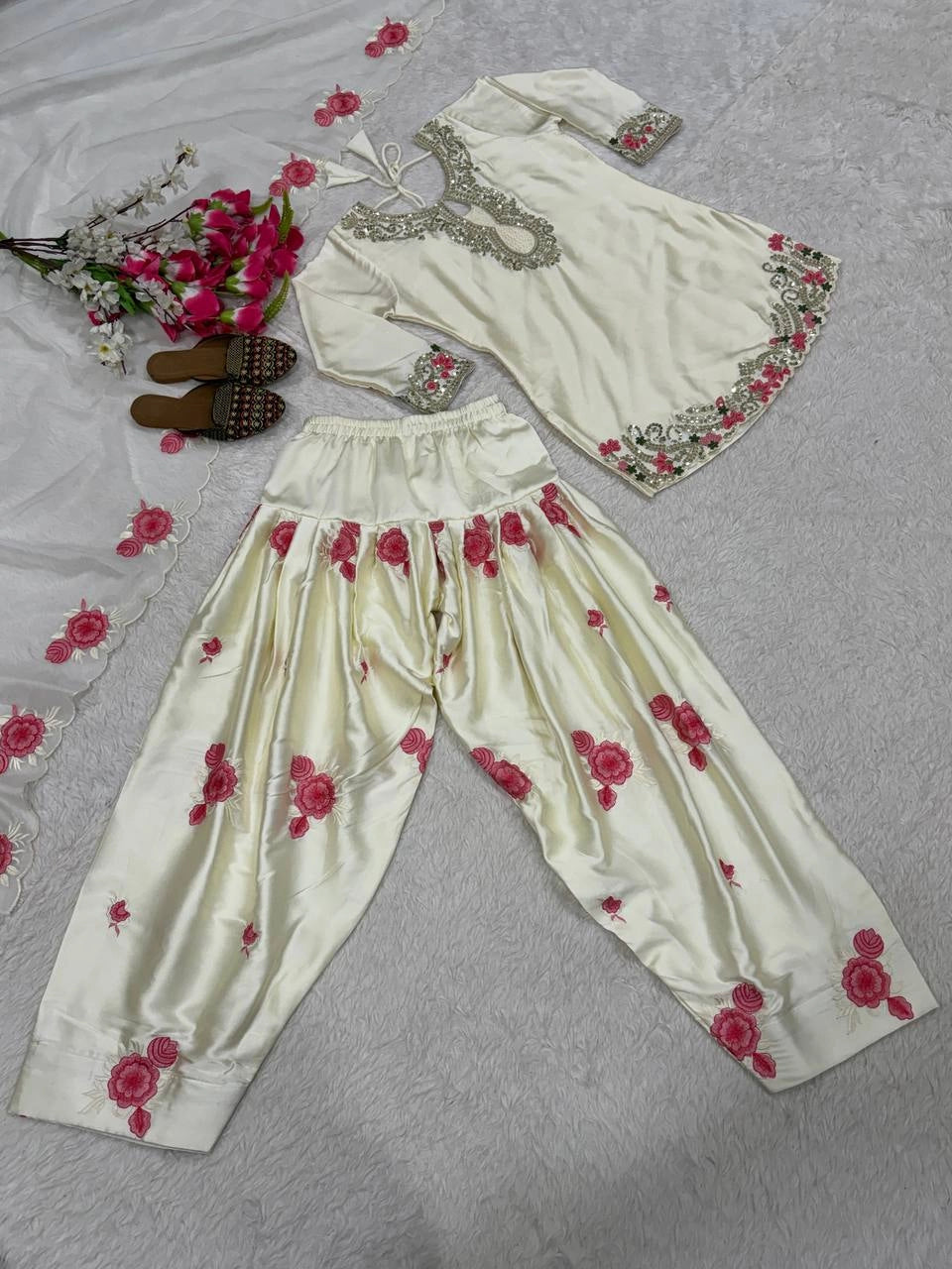 PREMIUM WHITE PINK EMBROIDERED FARSHI SUIT SET WITH DUPATTA | WHOLESALE AT GEELAN FASHION SURAT
