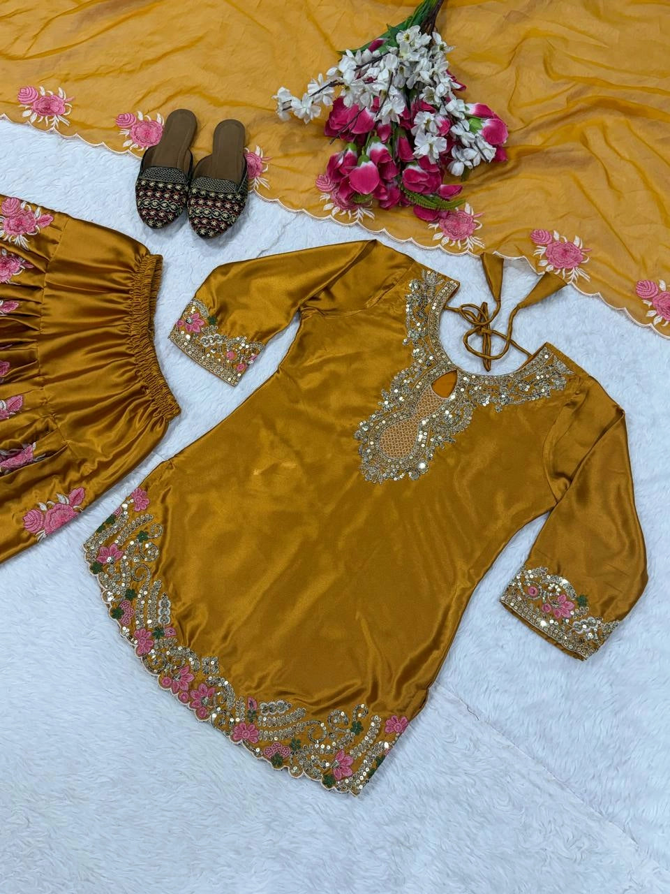 PREMIUM WHITE PINK EMBROIDERED FARSHI SUIT SET WITH DUPATTA | WHOLESALE AT GEELAN FASHION SURAT