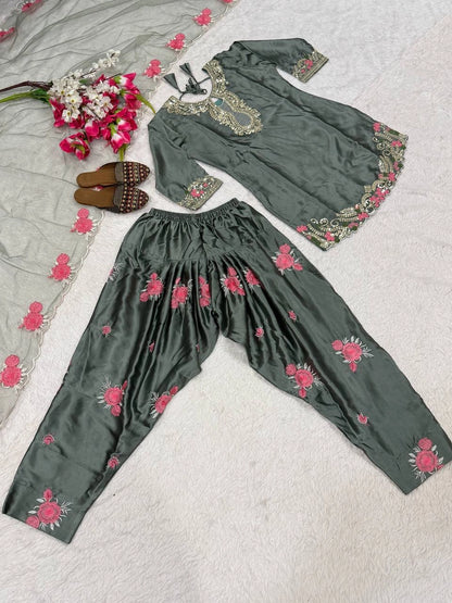 PREMIUM WHITE PINK EMBROIDERED FARSHI SUIT SET WITH DUPATTA | WHOLESALE AT GEELAN FASHION SURAT