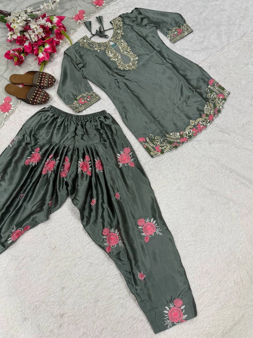 PREMIUM WHITE PINK EMBROIDERED FARSHI SUIT SET WITH DUPATTA | WHOLESALE AT GEELAN FASHION SURAT