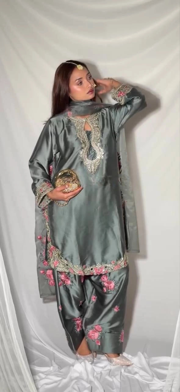 PREMIUM WHITE PINK EMBROIDERED FARSHI SUIT SET WITH DUPATTA | WHOLESALE AT GEELAN FASHION SURAT