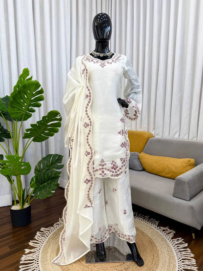 HANIA AMIR MOST VIRAL BEAUTIFUL READYMADE COLLECTION WHOLESALE PRICE AT GEELAN FASHION SURAT