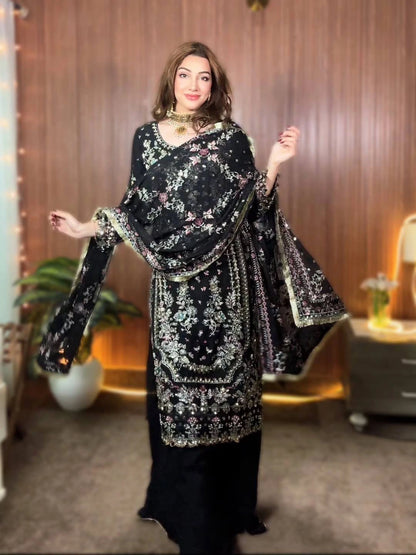 PARTY WEAR SUPER HIT COLLECTION NEW PAKISTANI SUITS WHOLESALE RATE AT GEELAN FASHION SURAT
