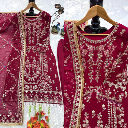 PARTY WEAR SUPER HIT COLLECTION NEW PAKISTANI SUITS WHOLESALE RATE AT GEELAN FASHION SURAT