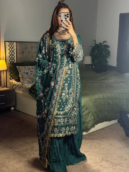 PARTY WEAR SUPER HIT COLLECTION NEW PAKISTANI SUITS WHOLESALE RATE AT GEELAN FASHION SURAT