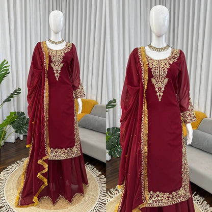VIRAL PAKISTANI TRENDING COLLECTION BLACK AND MAROON WHOLESALE RATE AT GEELAN FASHION SURAT