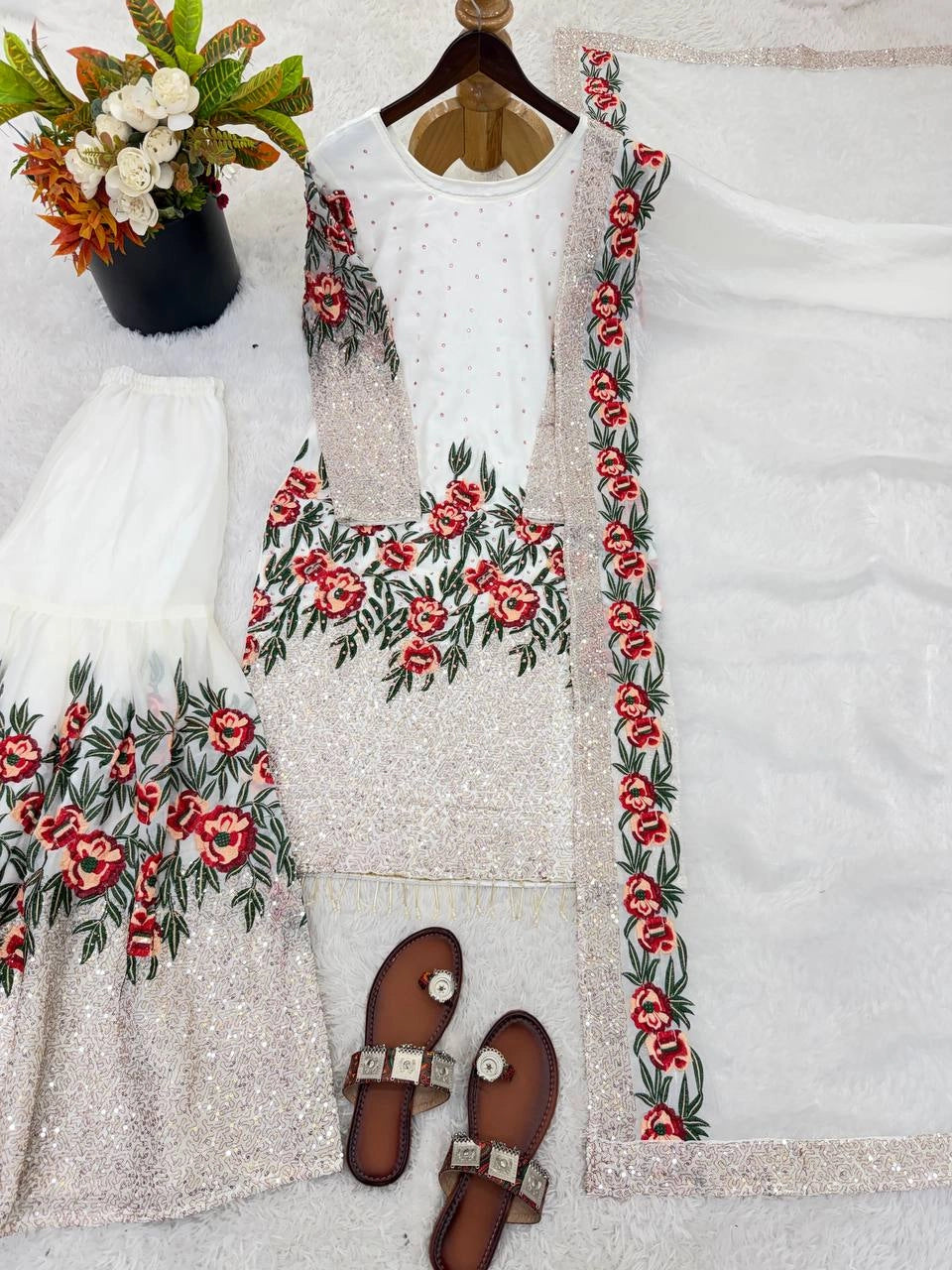 PARTY WEAR SHARARA GHARARA WHOLESALE SUIT AT GEELAN FASHION SURAT WEDDING GHARARA SUIT