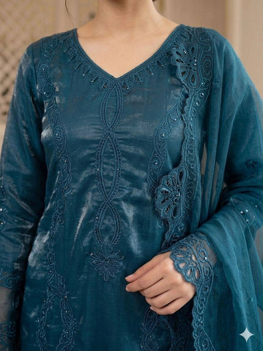 PREMIUM DESIGNER MAROON EMBROIDERED ORGANZA PAKISTANI SUIT WITH ORGANZA DUPATTA | GEELAN FASHION