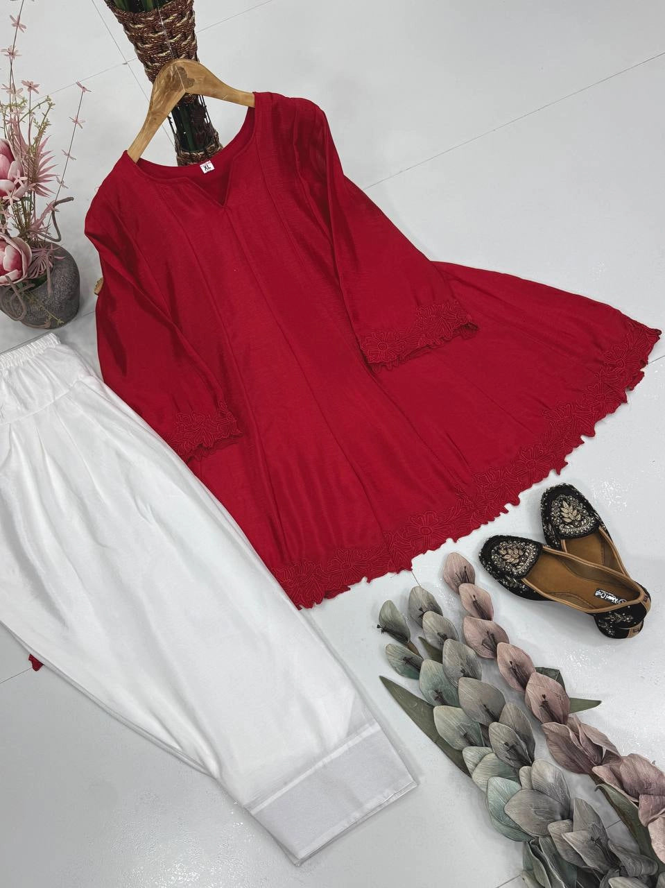 PARTY WEAR FESTIVAL SPECIAL NEW DESIGNER HEAVY MAL CHANDERI TOP PLAZZO SUIT SET*