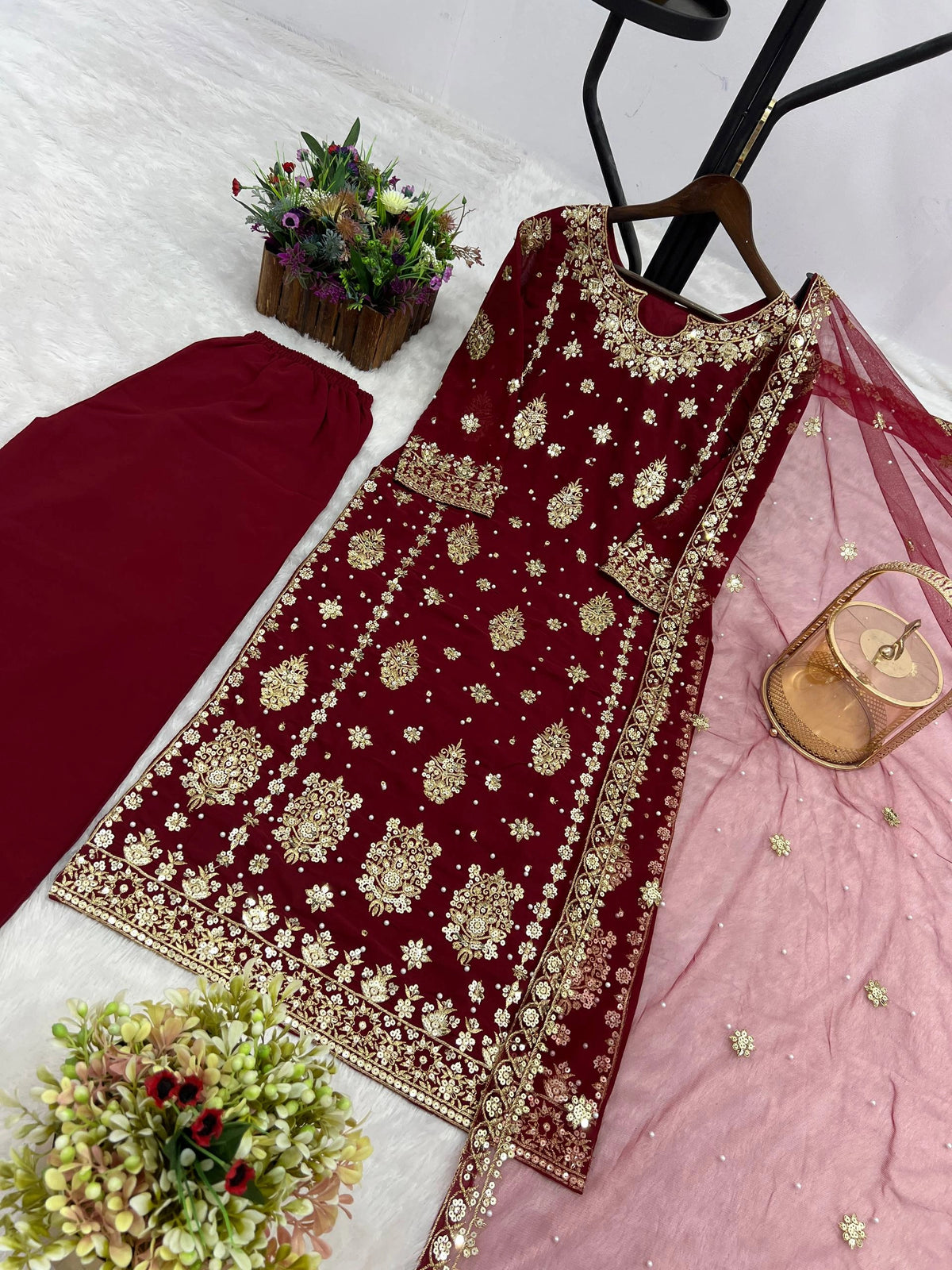 PRESENTING 3 PIECE STYLISH KURTI DUPATTA WITH BEAUTIFUL PLAZZO WHOLESALE PRICE AT GEELAN FASHION SURAT