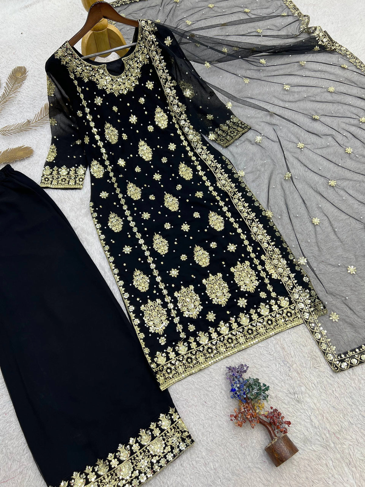 PRESENTING 3 PIECE STYLISH KURTI DUPATTA WITH BEAUTIFUL PLAZZO WHOLESALE PRICE AT GEELAN FASHION SURAT
