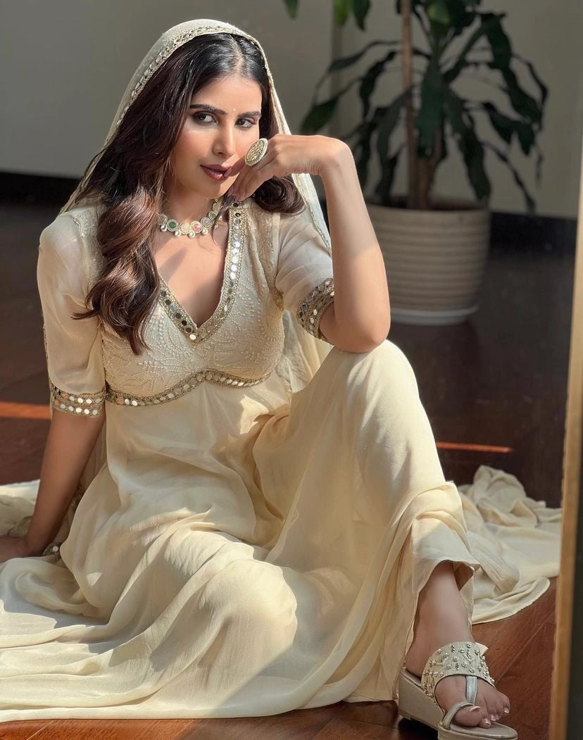 PAKISTANI GOWNS | Ethnic Wear Gowns | INDIAN ETHNIC GOWNS