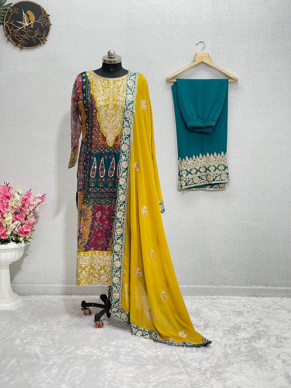 NEW DESIGNER HEAVY FUAX GEORGETTE PAKISTANI  SUIT WHOLESALE GEELAN FASHION SURAT